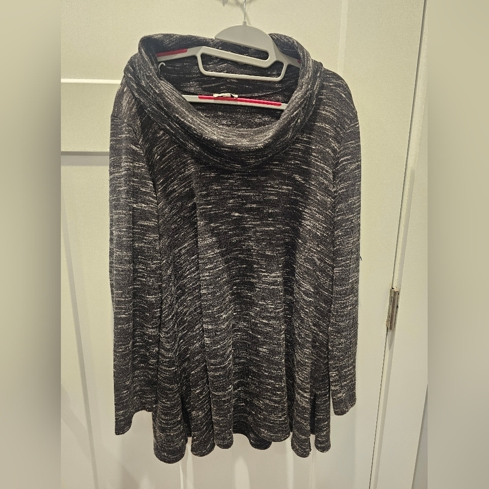 Seven Forty Two L Black Gray Heathered Cowl Neck Tunic Sweater Soft Knit Long Sl